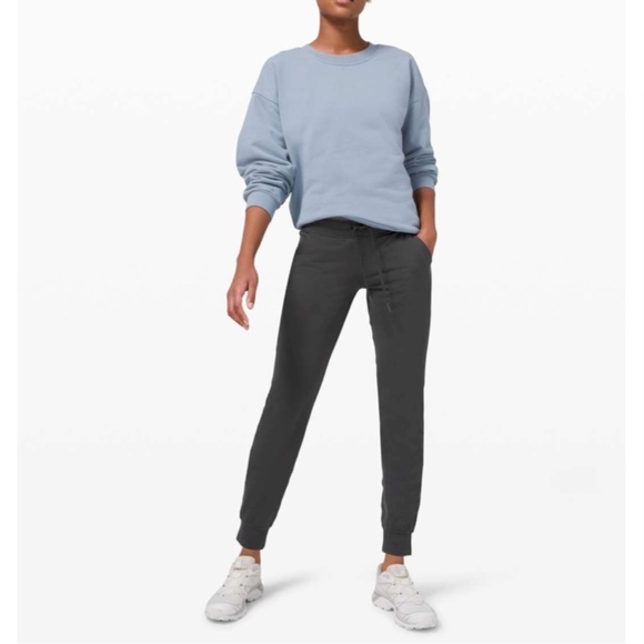 Lululemon Ready to Rulu 7/8 Jogger Graphite Grey - Size 2 - Picture 5 of 14